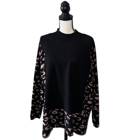 Versona Sweaters - Versona- Cheetah print sweater